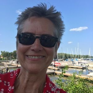 Meet your Posher, Linda